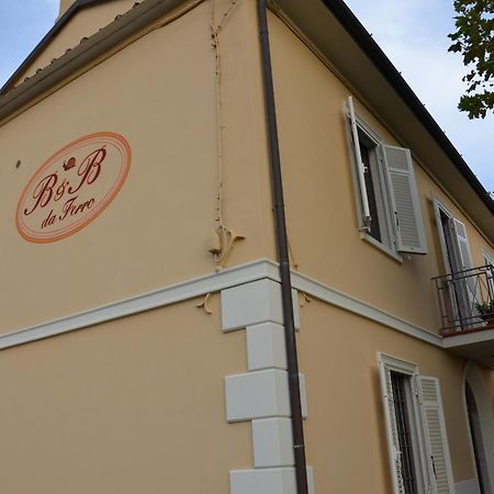B & B Da Ferro Massarosa Exteriér fotografie